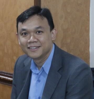 Dr. Leng Phirom